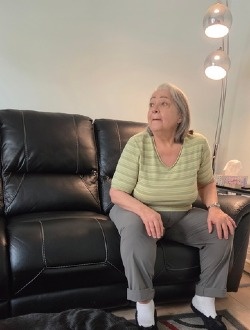 Louise's profile, a single 68-year-old a woman in Montréal