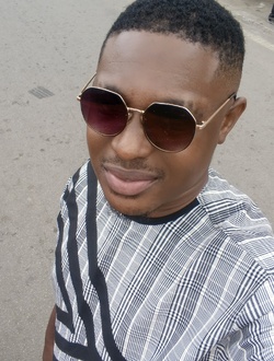 Luc's profile, a single 31-year-old a man in Yaou