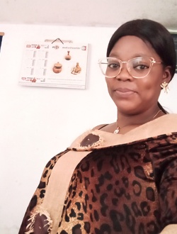 Sandrine's profile, a single 31-year-old a woman in Abom