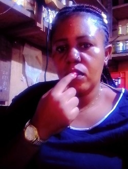 Rosie's profile, a single 37-year-old a woman in Yaoundé