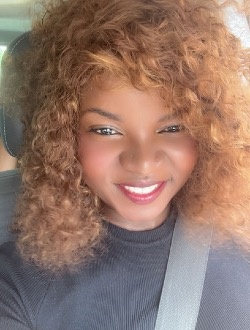 Marie's profile, a single 28-year-old a woman in Cluses