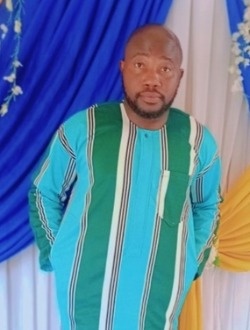 Alwalid's profile, a single 39-year-old a man in 1200 Logements