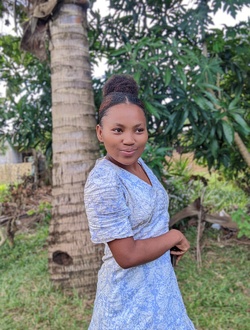 Anousca's profile, a single 24-year-old a woman in Alt Wiedenthal