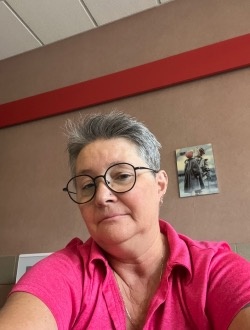 Christine's profile, a single 57-year-old a woman in Jonquière