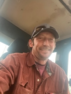James's profile, a single 40-year-old a man in Adamsville