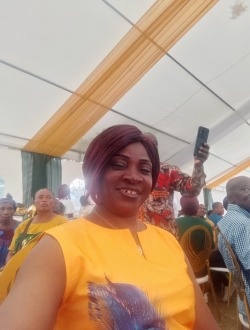 Dorcas's profile, a single 60-year-old a woman in Yaoundé