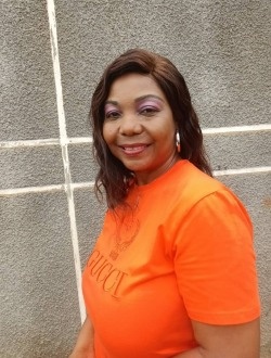 Yana's profile, a single 54-year-old a woman in Yaoundé