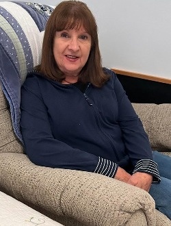 Michele's profile, a single 75-year-old a woman in Le Vieux-Longueuil