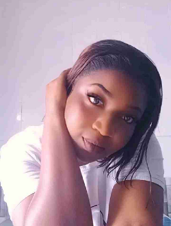 Dolphina's profile, a single 35-year-old a woman in Brazzaville
