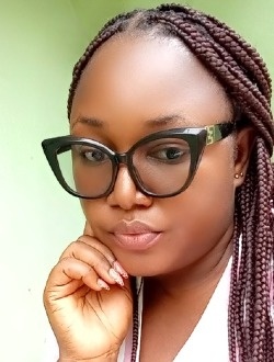 Givir's profile, a single 34-year-old a woman in Yaoundé
