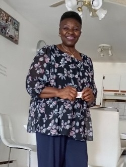 Josee's profile, a single 58-year-old a woman in Laval