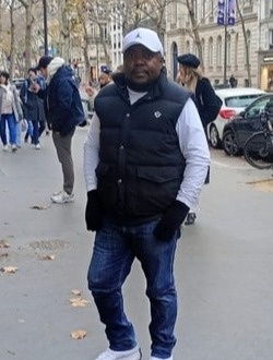 Emile's profile, a single 41-year-old a man in Yaoundé