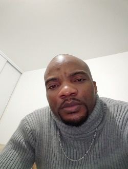 Ken's profile, a single 44-year-old a man in Bruxelles