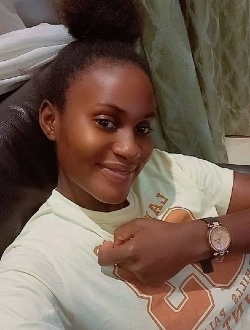 Stella's profile, a single 24-year-old a woman in Yaoundé