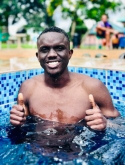Emmanuel's profile, a single 27-year-old a man in Yaoundé
