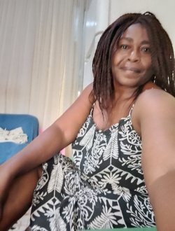 Yvonne's profile, a single 49-year-old a woman in Yaoundé