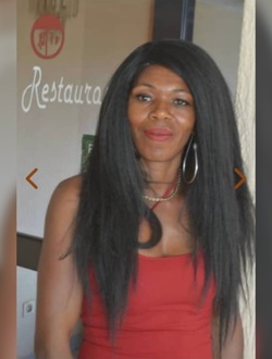 Louise's profile, a single 40-year-old a woman in Yaoundé