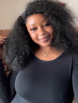 Maïté's profile, a single 23-year-old a woman in Yaoundé
