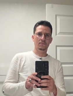 Abdel's profile, a single 33-year-old a man in Québec