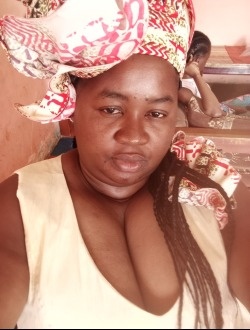 Armelle's profile, a single 43-year-old a woman in Yaoundé