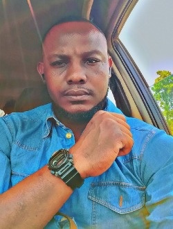 Black's profile, a single 33-year-old a man in Yaoundé