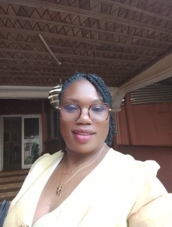 Florence's profile, a single 42-year-old a woman in Yaoundé