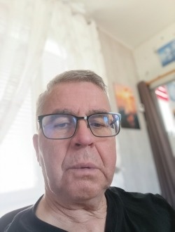 Jean-Luc's profile, a single 70-year-old a man in Sail-sous-Couzan