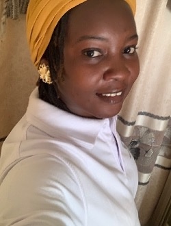 Auriane's profile, a single 38-year-old a woman in 1200 Logements
