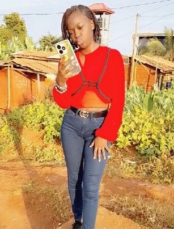 Abigaelle's profile, a single 20-year-old a woman in Yaoundé