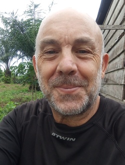 Eric's profile, a single 64-year-old a man in Yaoundé