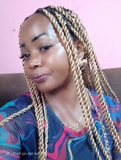 Monica's profile, a single 31-year-old a woman in Yaoundé