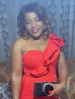 Marie's profile, a single 47-year-old a woman in Yaoundé