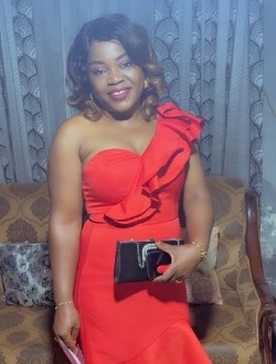 Marie's profile, a single 47-year-old a woman in Yaoundé