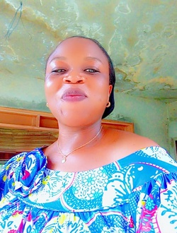 Luce's profile, a single 39-year-old a woman in Kribi
