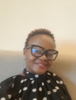 Lafleure's profile, a single 42-year-old a woman in Yaoundé