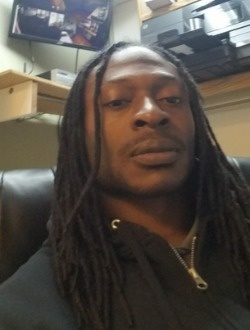 Satisfaction Guaranteed's profile, a single 30-year-old a man in Cedar Rapids