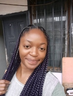 Marie's profile, a single 42-year-old a woman in Yaoundé