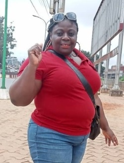 Agnès's profile, a single 39-year-old a woman in Yaoundé