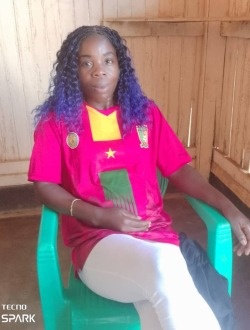Mimi's profile, a single 44-year-old a woman in Yaoundé