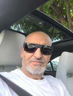 Frd's profile, a single 65-year-old a man in Montréal