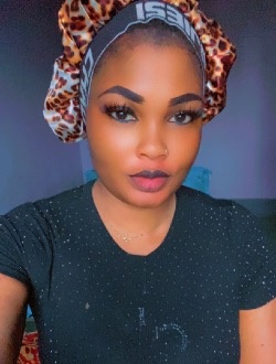 Daniella's profile, a single 29-year-old a woman in Yaoundé
