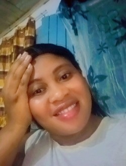 Vanel's profile, a single 27-year-old a woman in Yaoundé