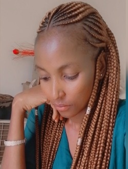 Dado's profile, a single 34-year-old a woman in Ouagadougou