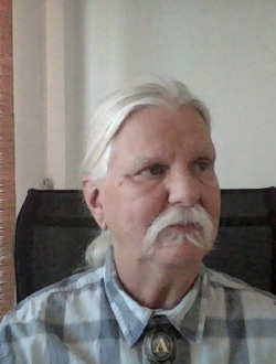 André's profile, a single 73-year-old a man in Montréal