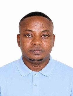 Rafael's profile, a single 0-year-old a man in Lomé