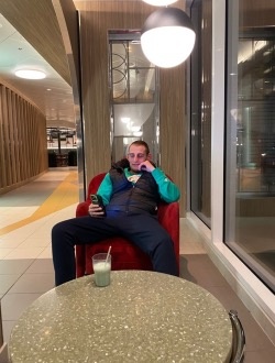 profile picture 0