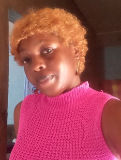 Nicoline's profile, a single 21-year-old a woman in Yaoundé