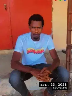 Max's profile, a single 41-year-old a man in Dakar-Marine