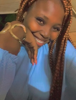 Sandrine's profile, a single 29-year-old a woman in Ouaga 2000