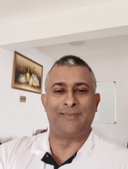 Raja's profile, a single 54-year-old a man in Beau Bassin-Rose Hill